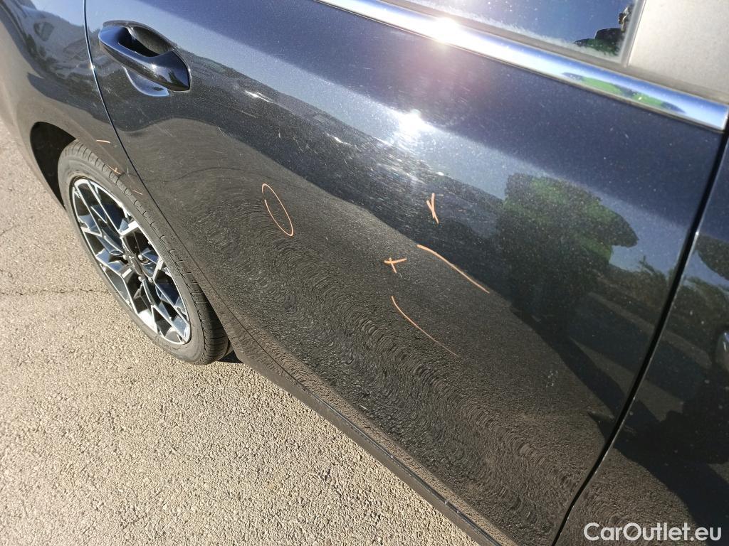  KIA  Cee'd KIA Ceed Tourer / 2021 / 5P / familiar Tourer 1.5 MHEV 118kW(160CV) GT Line DCT #9