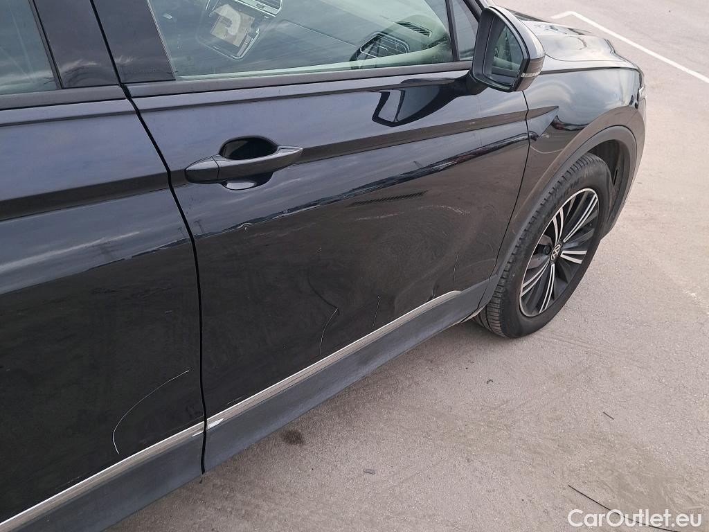  Volkswagen  Tiguan VOLKSWAGEN  / 2020 / 5P / todoterreno Life 2.0 TDI 110kW (150CV) DSG (AC2) #1