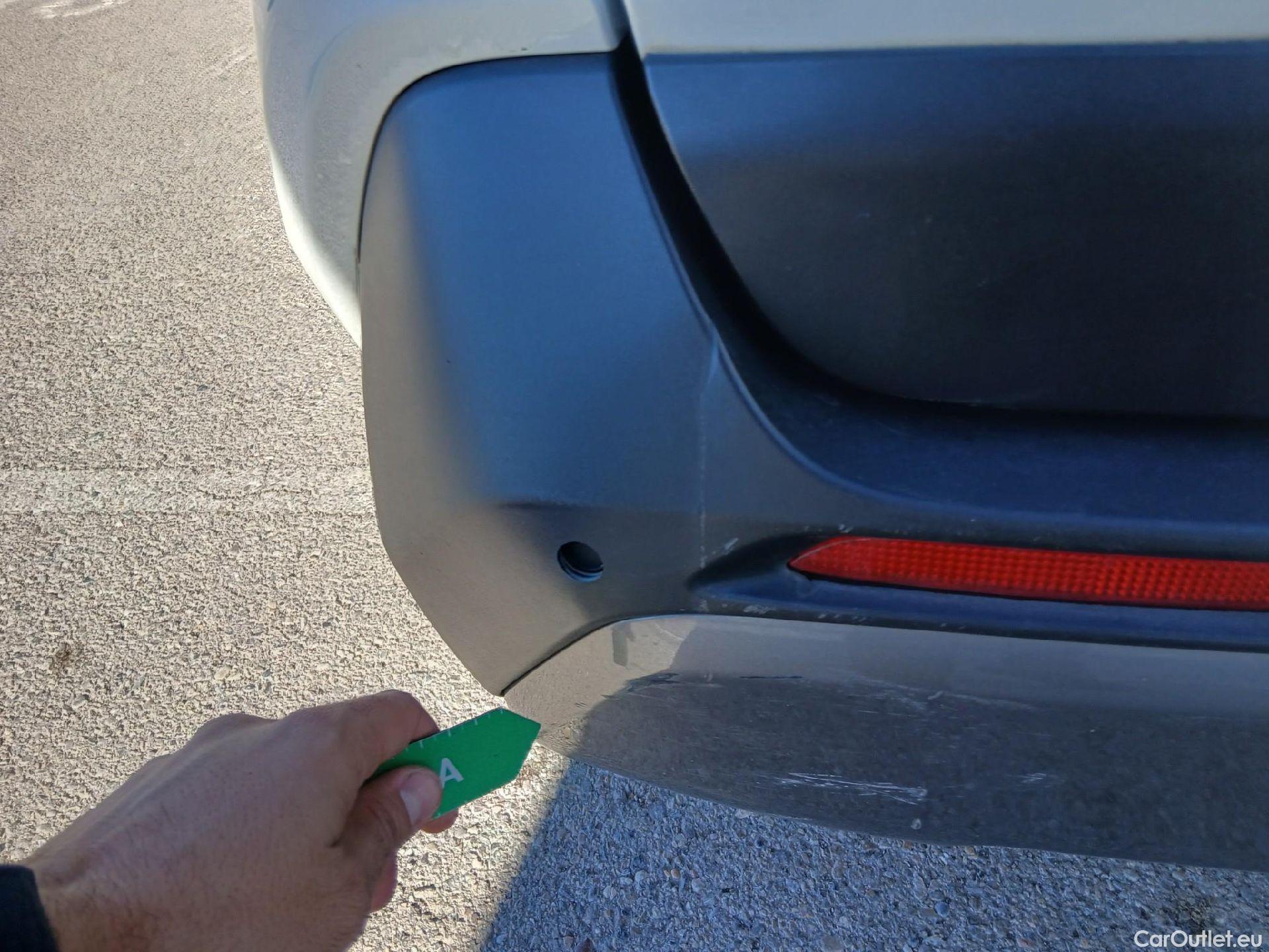  Toyota  RAV4 TOYOTA  / 2018 / 5P / todoterreno 2.5l 220H Advance #13