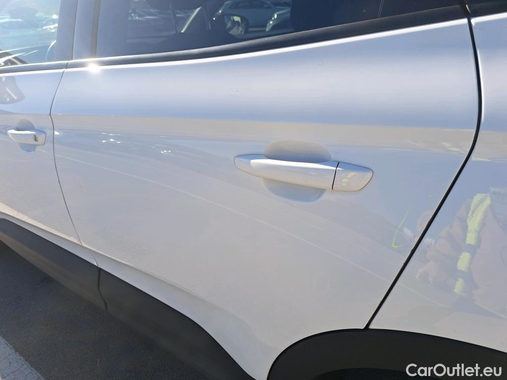  Opel   Grandland X OPEL Grandland / 2021 / 5P / todoterreno 1.5 CDTi Business Edition Auto #18