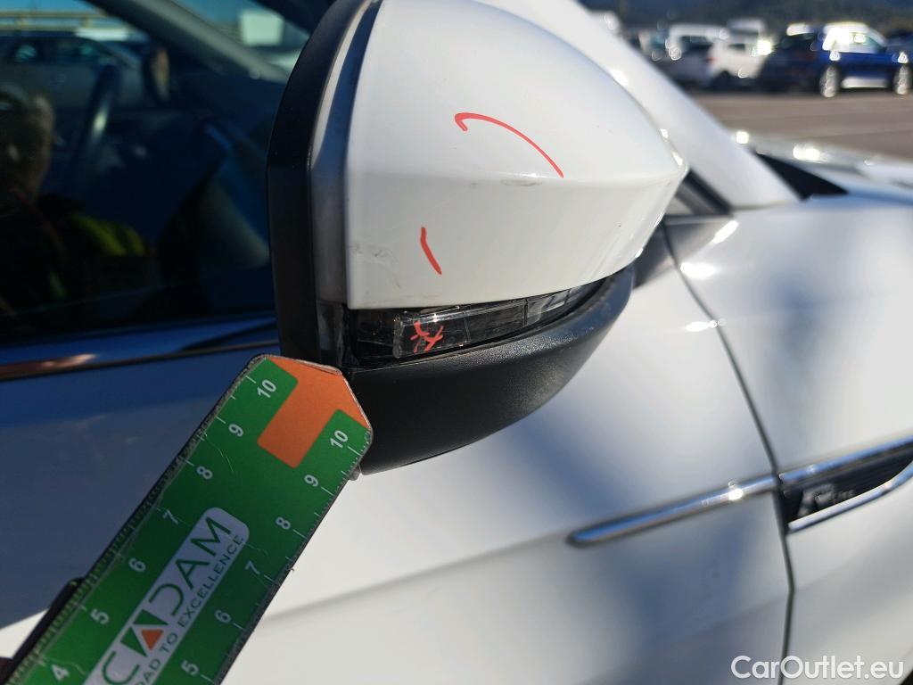  Volkswagen  T-CROSS VOLKSWAGEN  / 2018 / 5P / todoterreno Sport 1.5 TSI 110kW (150CV) DSG #15