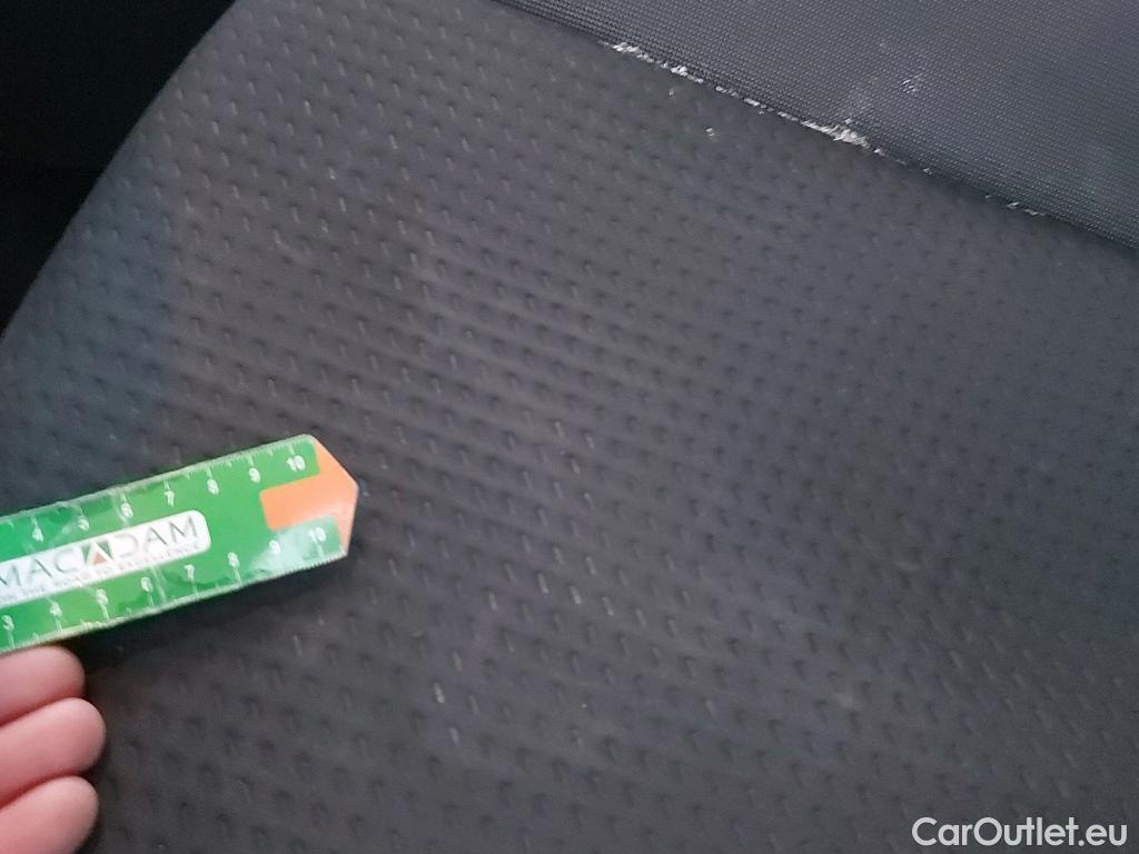  Volkswagen  Polo VOLKSWAGEN  / 2021 / 5P / berlina con portón Life 1.0 TSI 70kW (95CV) #19