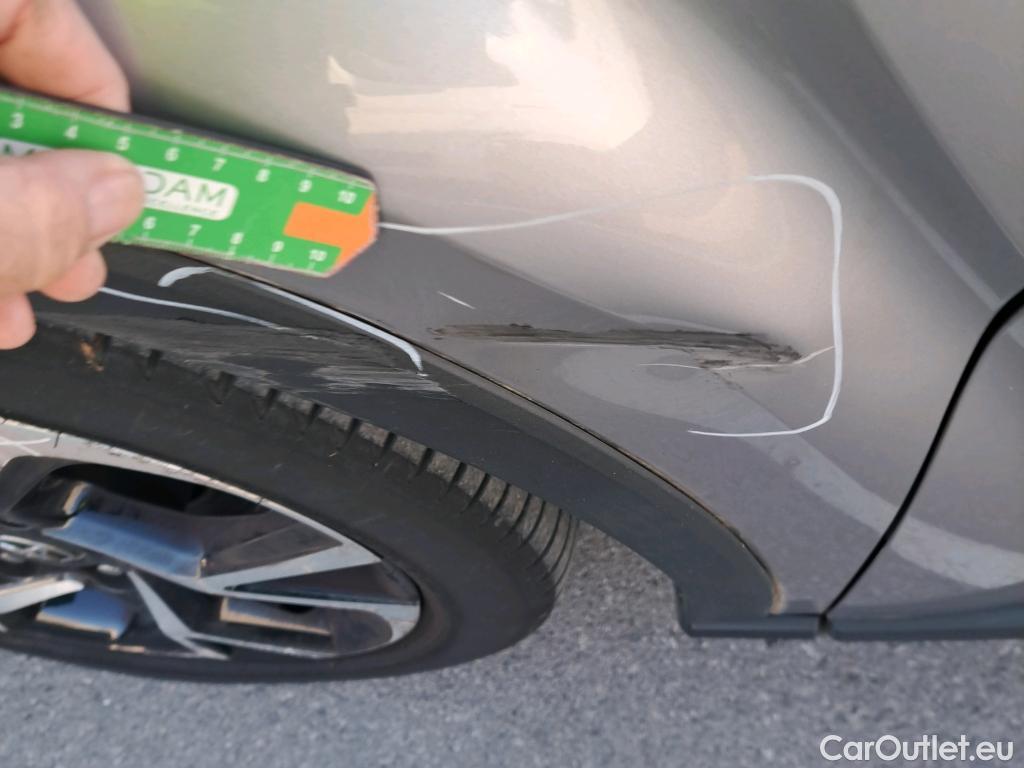  Toyota  C-HR TOYOTA  / 2016 / 5P / todoterreno 1.8 125H Advance (CX) #44