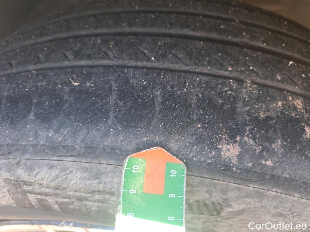  Mercedes  G-Klasee MERCEDES-BENZ Clase GLC / 2019 / 5P / todoterreno GLC 300 de 4MATIC #6