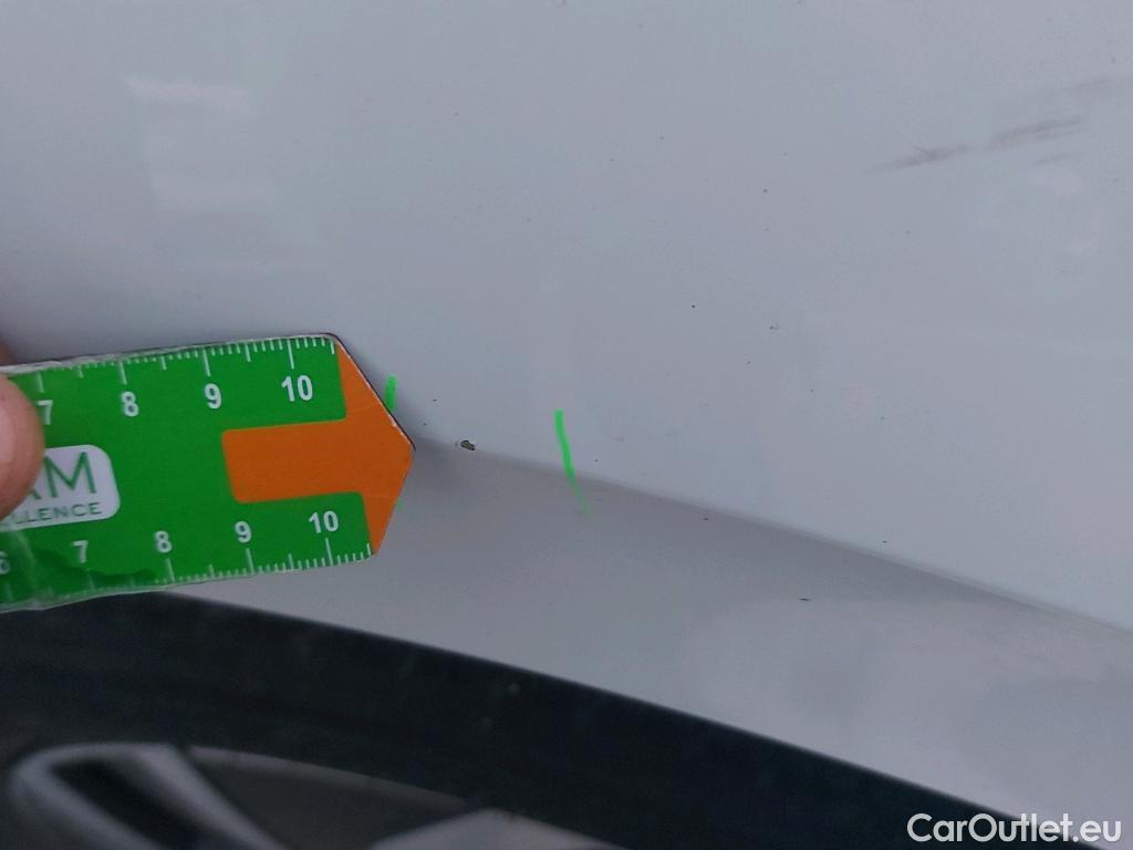  Volkswagen  Polo VOLKSWAGEN  / 2021 / 5P / berlina con portón Life 1.0 TSI 70kW (95CV) #44