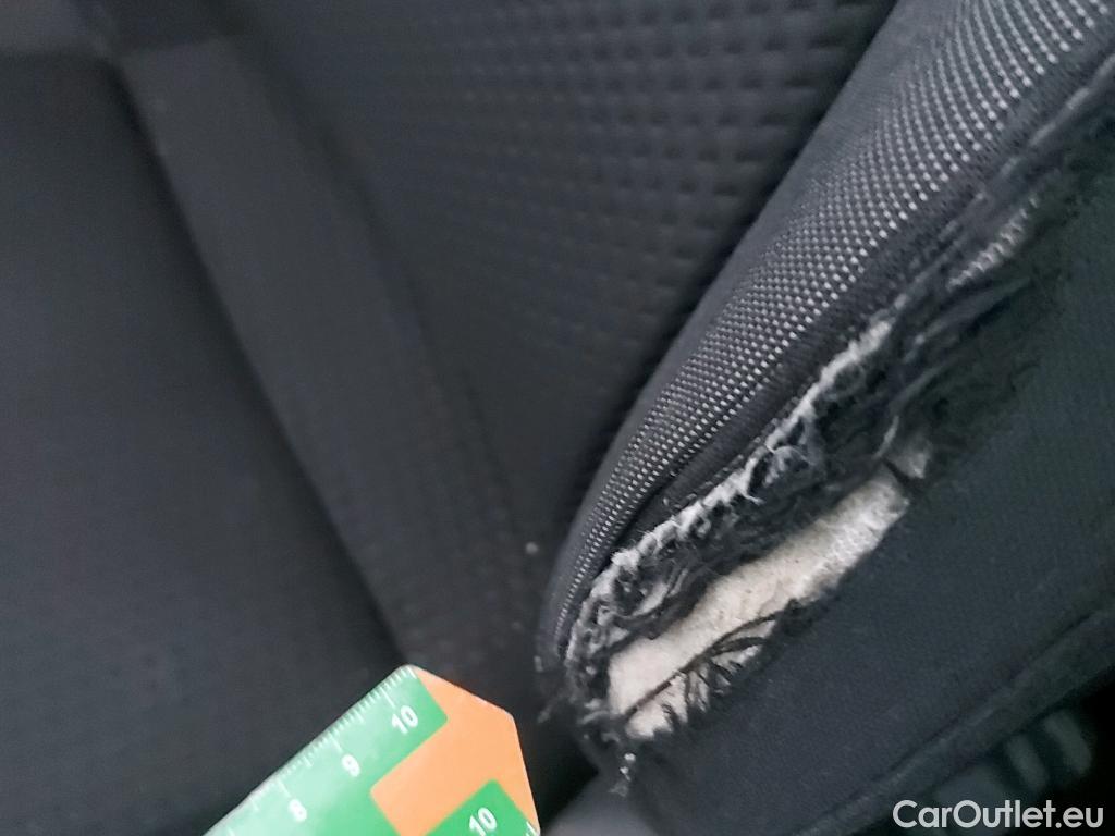  Volkswagen  Polo VOLKSWAGEN  / 2021 / 5P / berlina con portón Life 1.0 TSI 70kW (95CV) #13