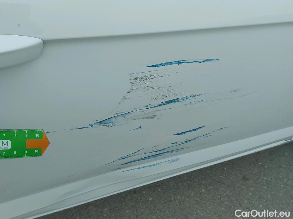  Volkswagen  Polo VOLKSWAGEN  / 2021 / 5P / berlina con portón Life 1.0 TSI 70kW (95CV) #5