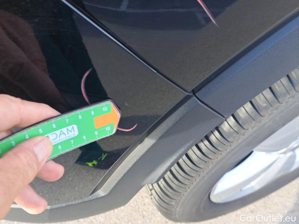  Volvo  XC 40 VOLVO XC40 / 2017 / 5P / todoterreno 1.5 T2 Momentum Core Auto #23