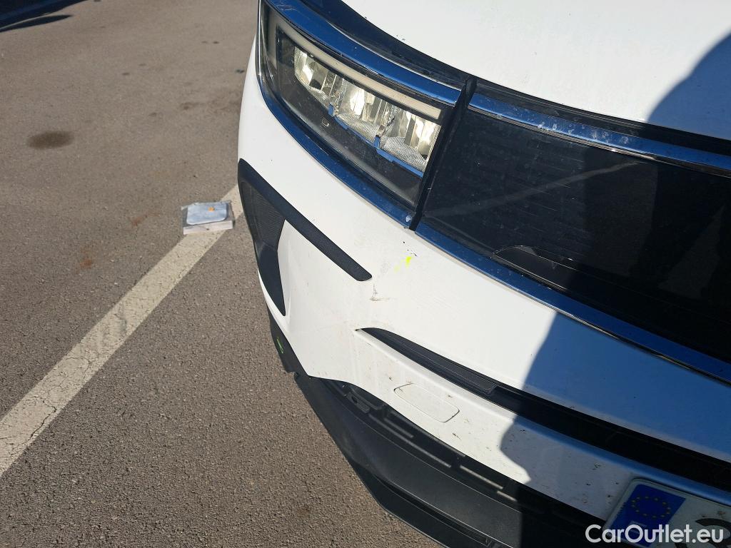  Opel   Grandland X OPEL Grandland / 2021 / 5P / todoterreno 1.5 CDTi Business Edition Auto #16