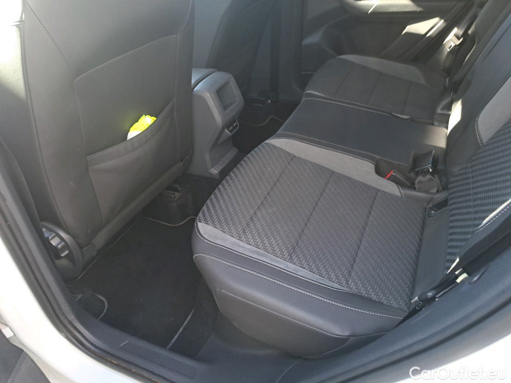  Volkswagen  T-CROSS VOLKSWAGEN  / 2018 / 5P / todoterreno Sport 1.5 TSI 110kW (150CV) DSG #10