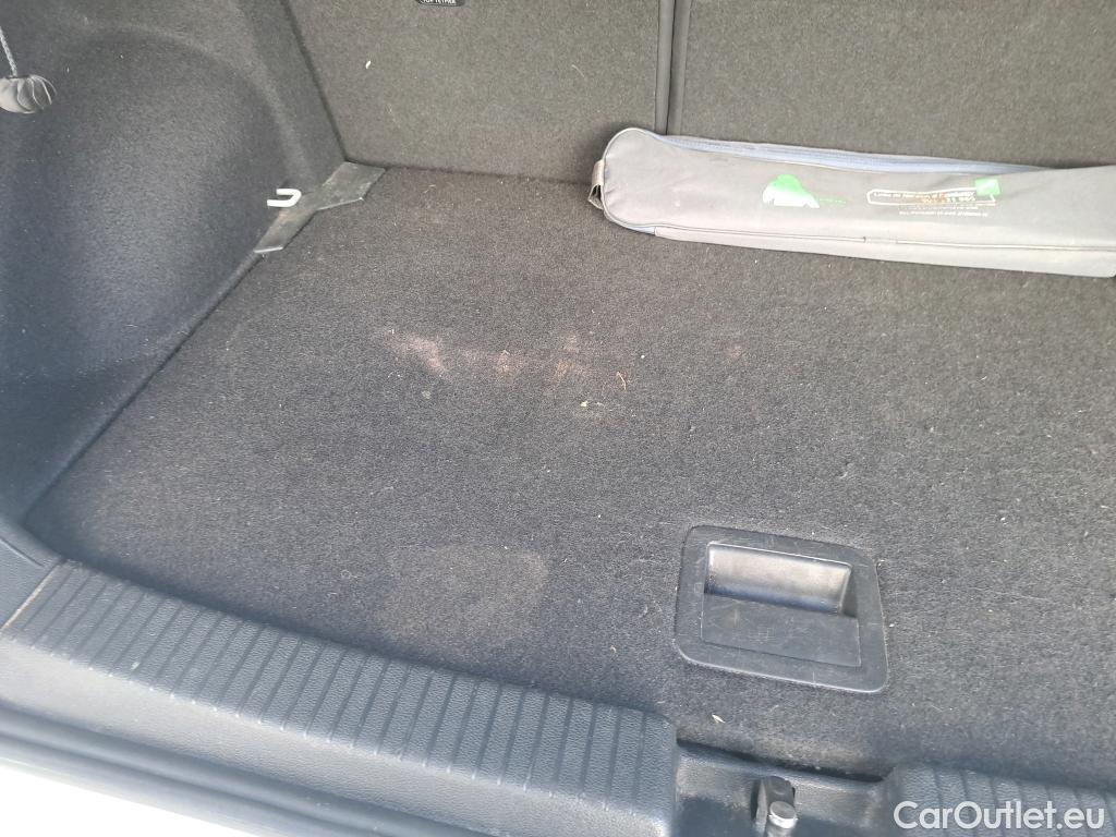  Volkswagen  T-CROSS VOLKSWAGEN  / 2018 / 5P / todoterreno Sport 1.5 TSI 110kW (150CV) DSG #9