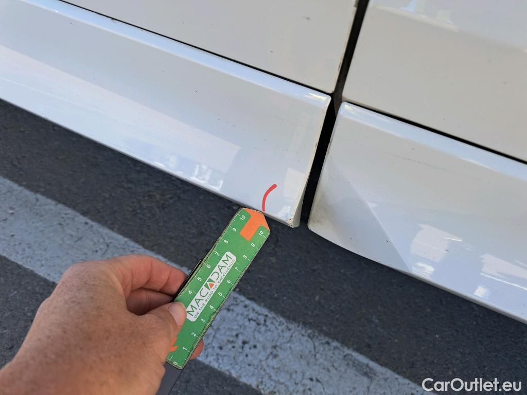  Volkswagen  T-CROSS VOLKSWAGEN  / 2018 / 5P / todoterreno Sport 1.5 TSI 110kW (150CV) DSG #27