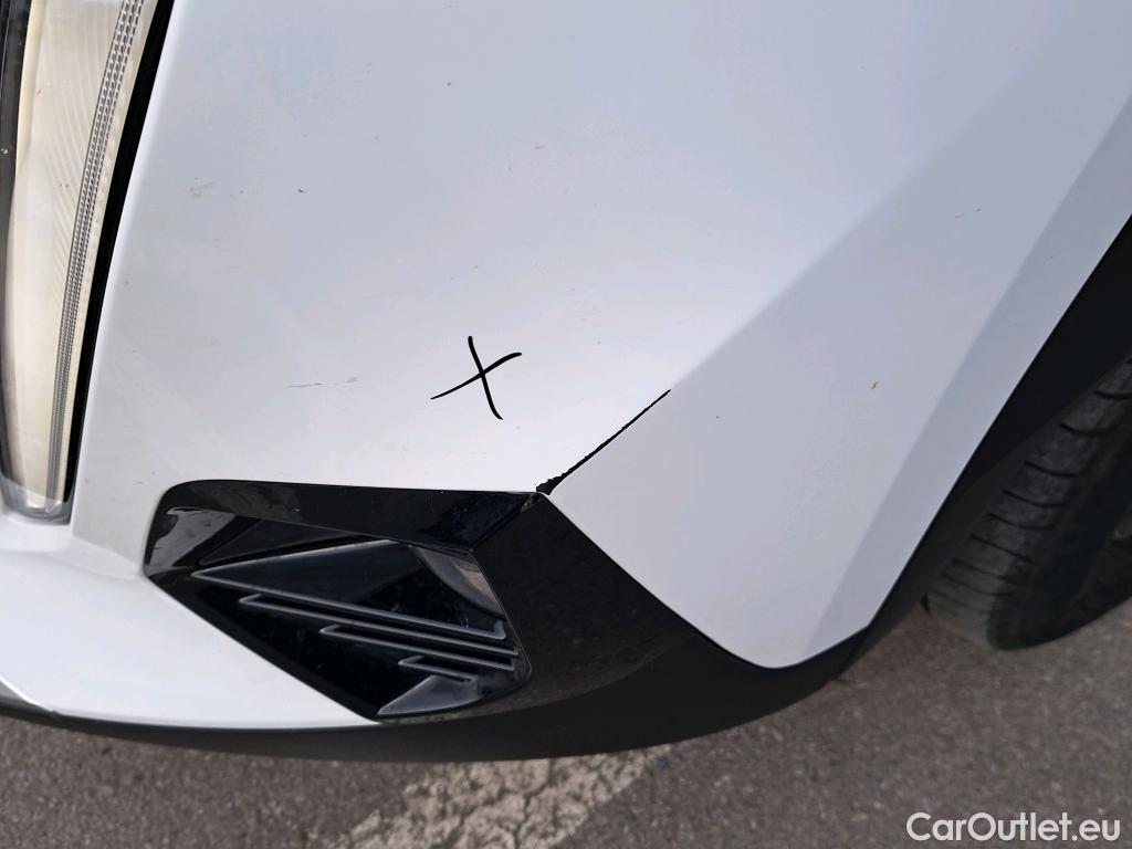  Peugeot  2008 PEUGEOT  / 2019 / 5P / todoterreno Allure Pack Puretech 130 S&S EAT8 (AC) #8