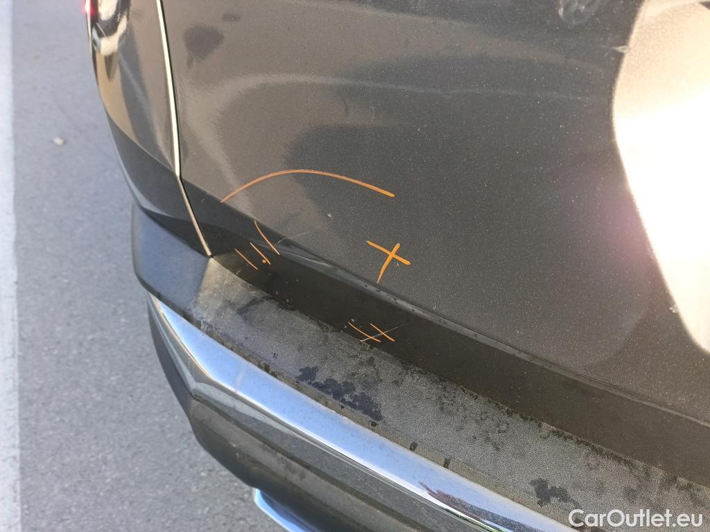  Peugeot  3008 PEUGEOT  Hybrid / 2020 / 5P / todoterreno 225 e-EAT8 Allure #2