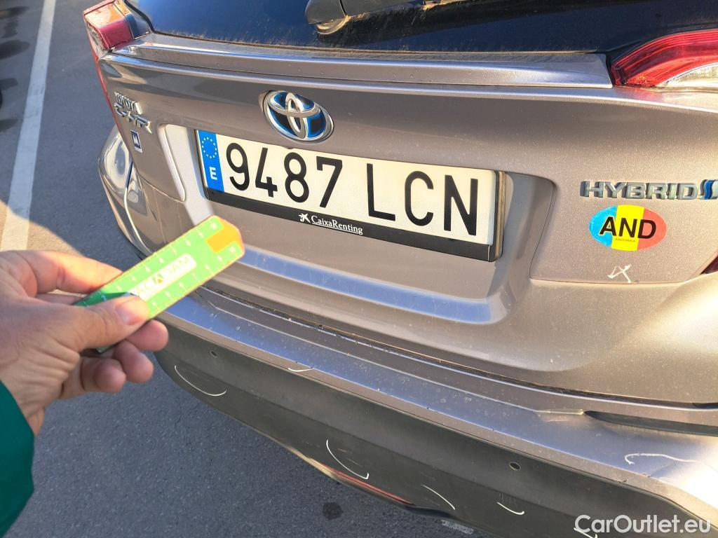  Toyota  C-HR TOYOTA  / 2016 / 5P / todoterreno 1.8 125H Advance (CX) #79