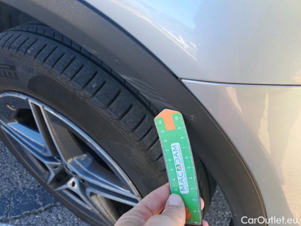  Mercedes  G-Klasee MERCEDES-BENZ Clase GLC / 2019 / 5P / todoterreno GLC 300 de 4MATIC #36