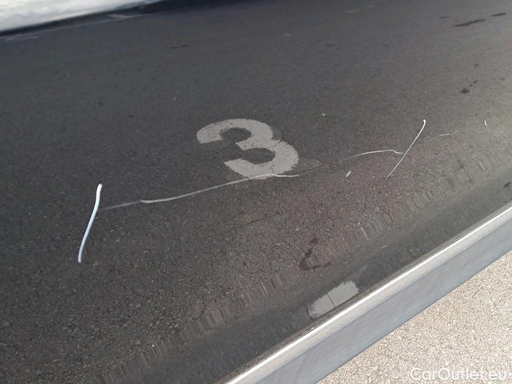  Volkswagen  Tiguan VOLKSWAGEN  / 2020 / 5P / todoterreno Life 2.0 TDI 110kW (150CV) DSG (AC2) #6