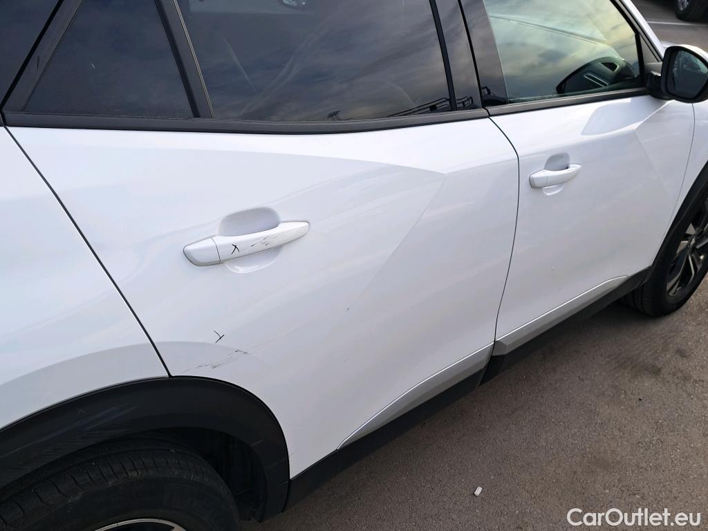  Peugeot  2008 PEUGEOT  / 2019 / 5P / todoterreno Allure Pack Puretech 130 S&S EAT8 (AC) #3