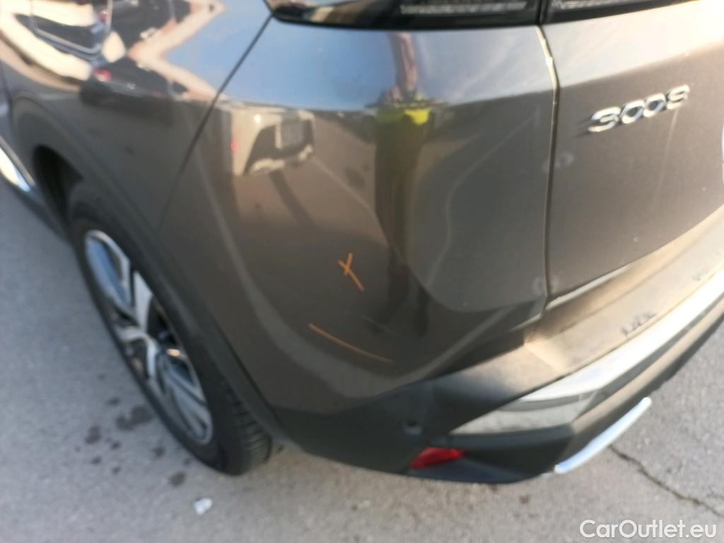  Peugeot  3008 PEUGEOT  Hybrid / 2020 / 5P / todoterreno 225 e-EAT8 Allure #23