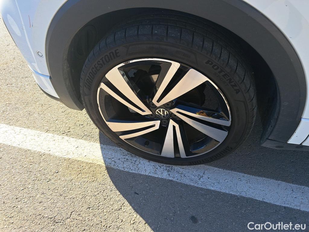  Volkswagen  T-CROSS VOLKSWAGEN  / 2018 / 5P / todoterreno Sport 1.5 TSI 110kW (150CV) DSG #1