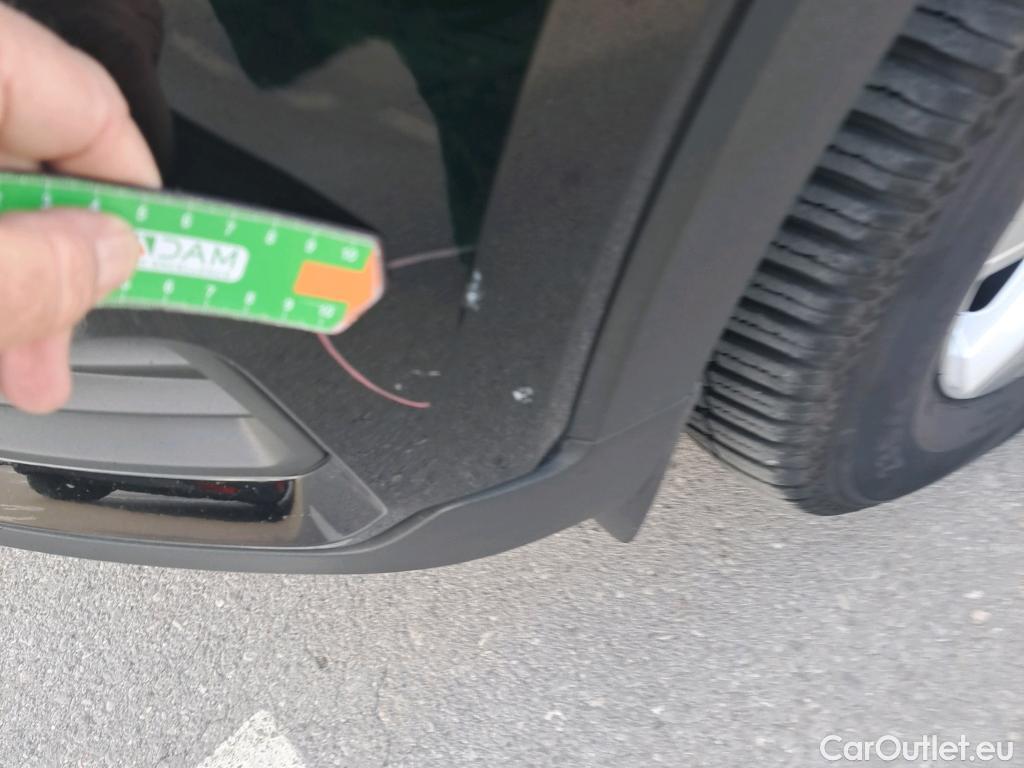  Volvo  XC 40 VOLVO XC40 / 2017 / 5P / todoterreno 1.5 T2 Momentum Core Auto #15