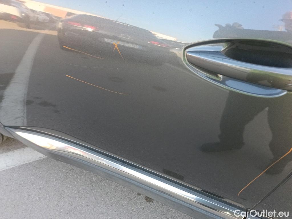  Peugeot  3008 PEUGEOT  Hybrid / 2020 / 5P / todoterreno 225 e-EAT8 Allure #8