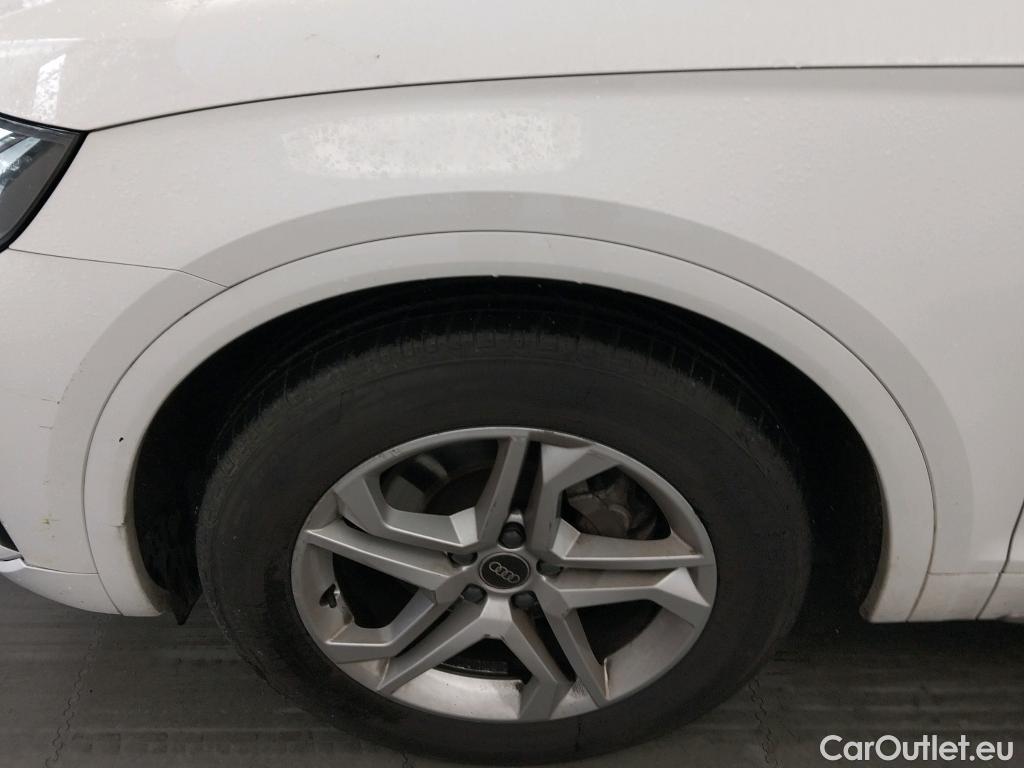  Audi  Q5 AUDI  / 2020 / 5P / todoterreno Advanced 35 TDI 120kW S tronic (AC2) #35