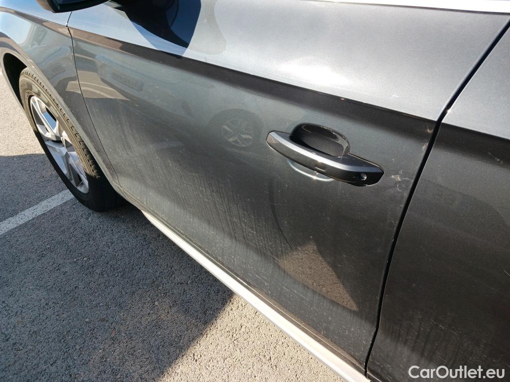  Audi  Q5 AUDI  / 2016 / 5P / todoterreno Design 35 TDI 120kW S tronic (AC) #26