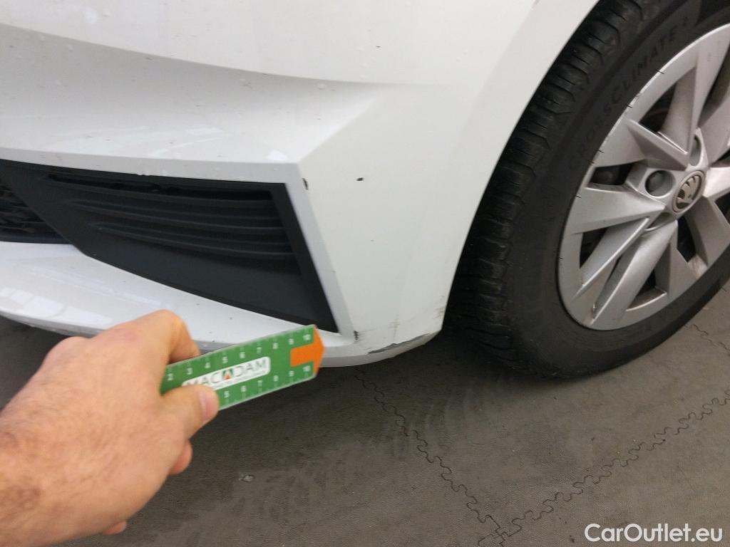  Skoda  Fabia SKODA  / 2021 / 5P / berlina con portón 1.0 TSI 70kW (95CV) Ambition (AC2) #8