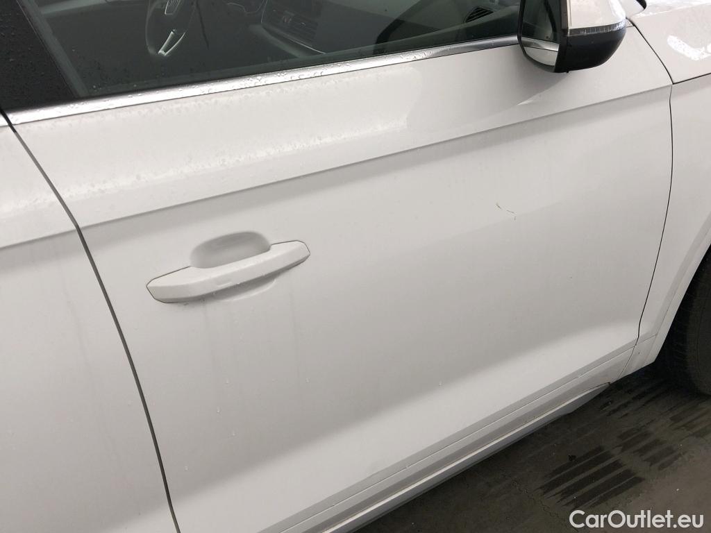  Audi  Q5 AUDI  / 2020 / 5P / todoterreno Advanced 35 TDI 120kW S tronic (AC2) #3