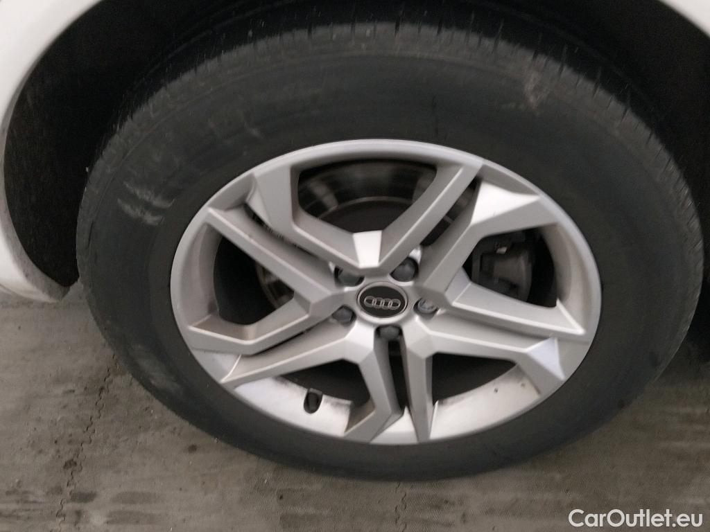  Audi  Q5 AUDI  / 2020 / 5P / todoterreno Advanced 35 TDI 120kW S tronic (AC2) #31