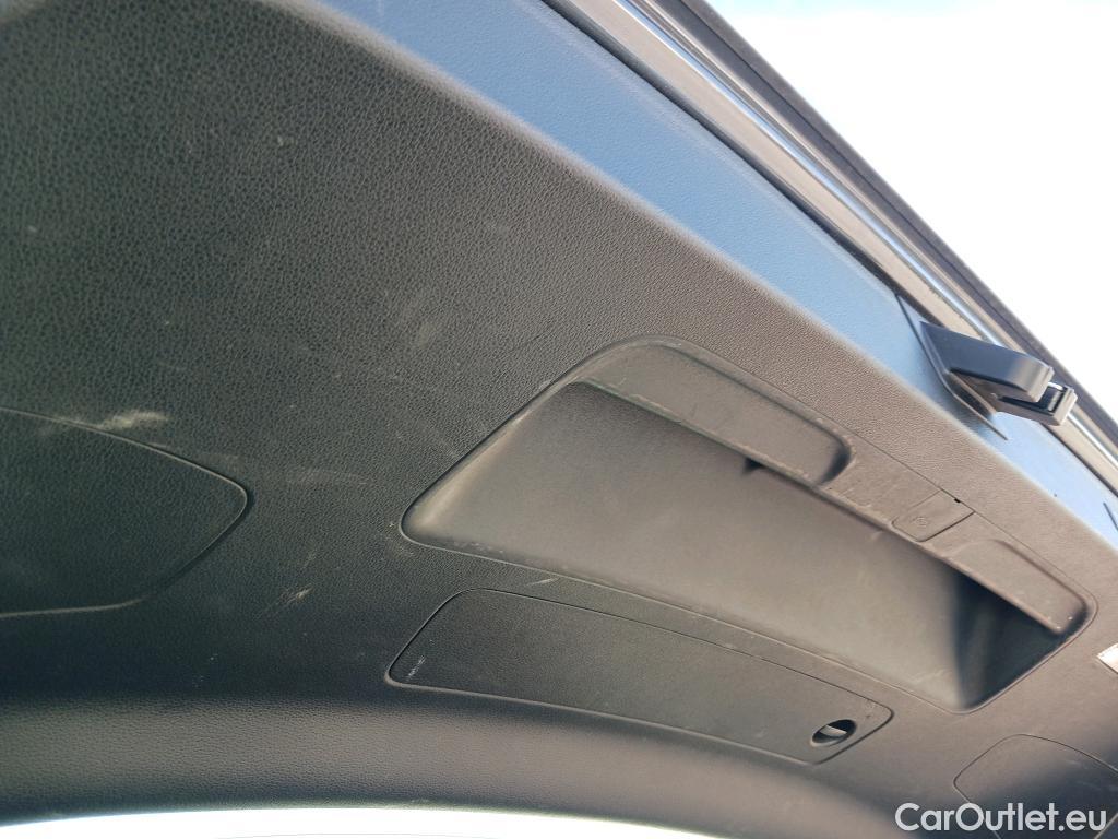  Audi  Q5 AUDI  / 2016 / 5P / todoterreno Design 35 TDI 120kW S tronic (AC) #19