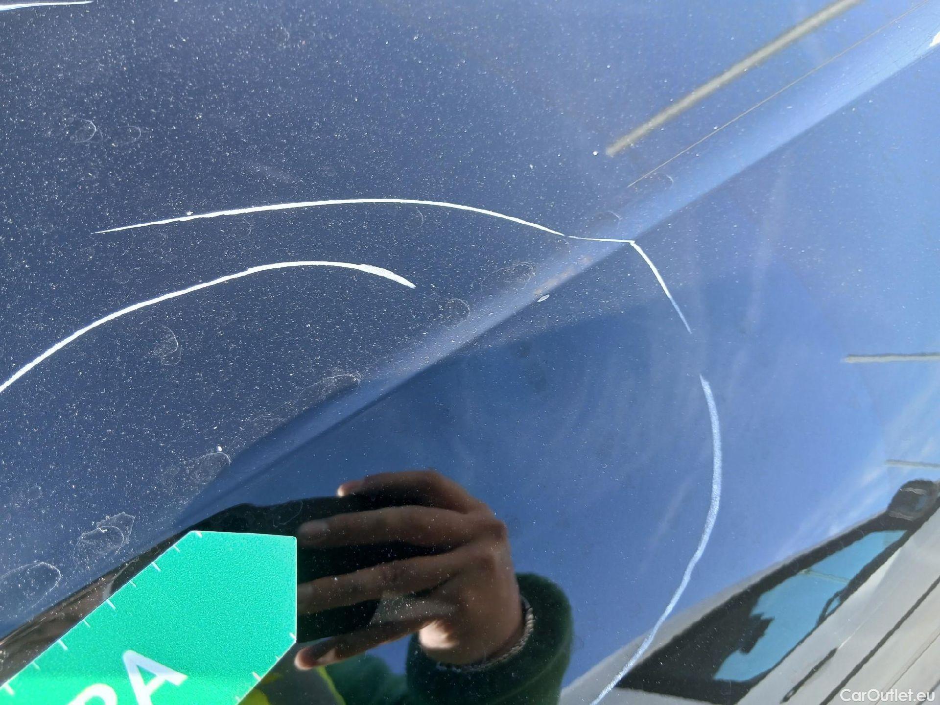  Audi  A4 AUDI  / 2019 / 5P / familiar Avant Advanced 35 TDI 120kW S tronic #24