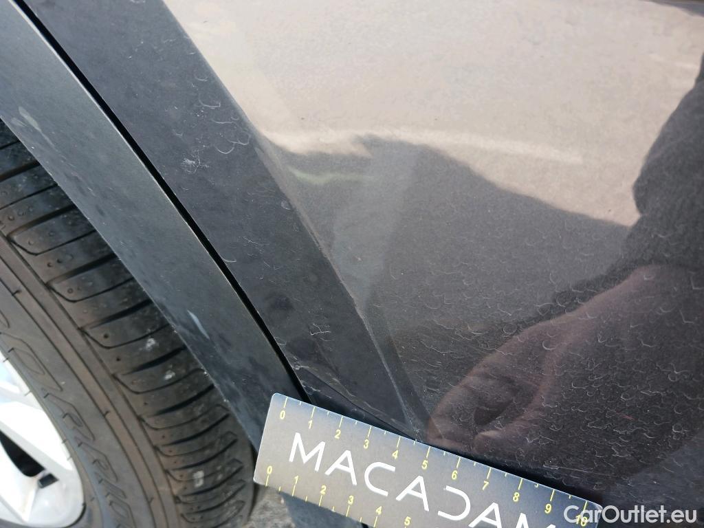  Audi  Q5 AUDI  / 2016 / 5P / todoterreno Design 35 TDI 120kW S tronic (AC) #8