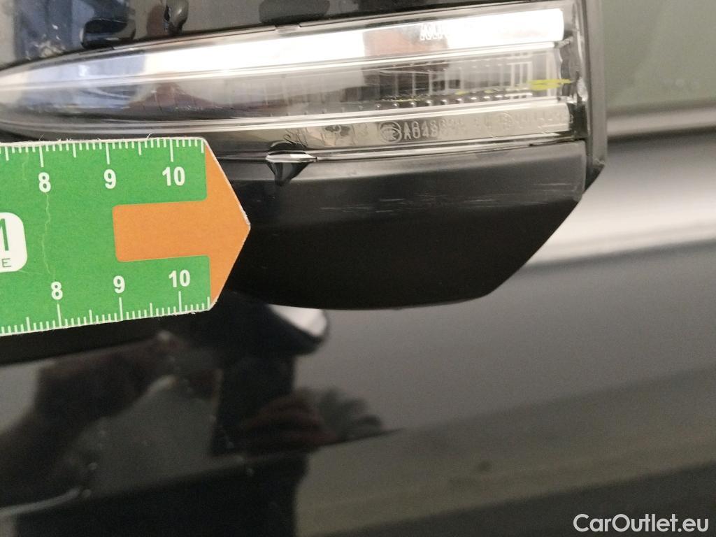  Toyota  RAV4 TOYOTA  / 2018 / 5P / todoterreno 2.5l 220H Advance #23