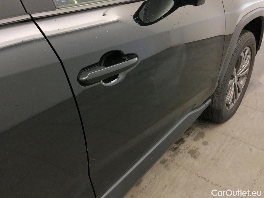  Toyota  RAV4 TOYOTA  / 2018 / 5P / todoterreno 2.5l 220H Advance #30