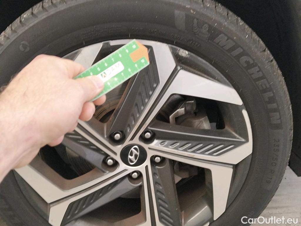  Hyundai  Tucson HYUNDAI  / 2020 / 5P / todoterreno 1.6 TGDI PHEV 195kW Style Auto 4x4 #32