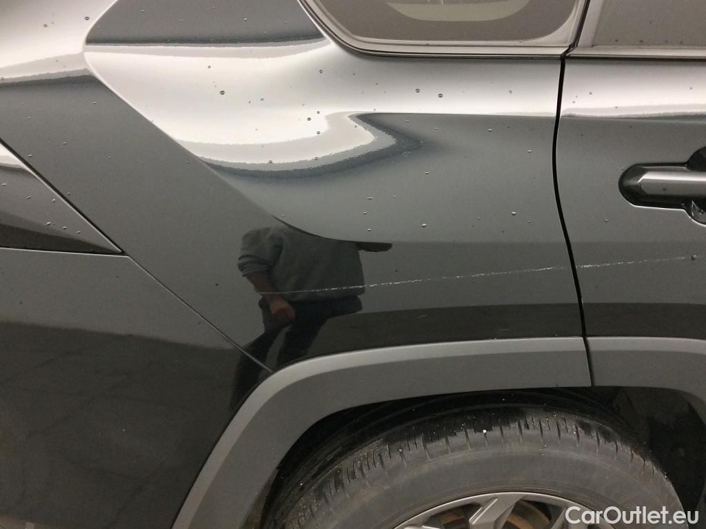  Toyota  RAV4 TOYOTA  / 2018 / 5P / todoterreno 2.5l 220H Advance #32