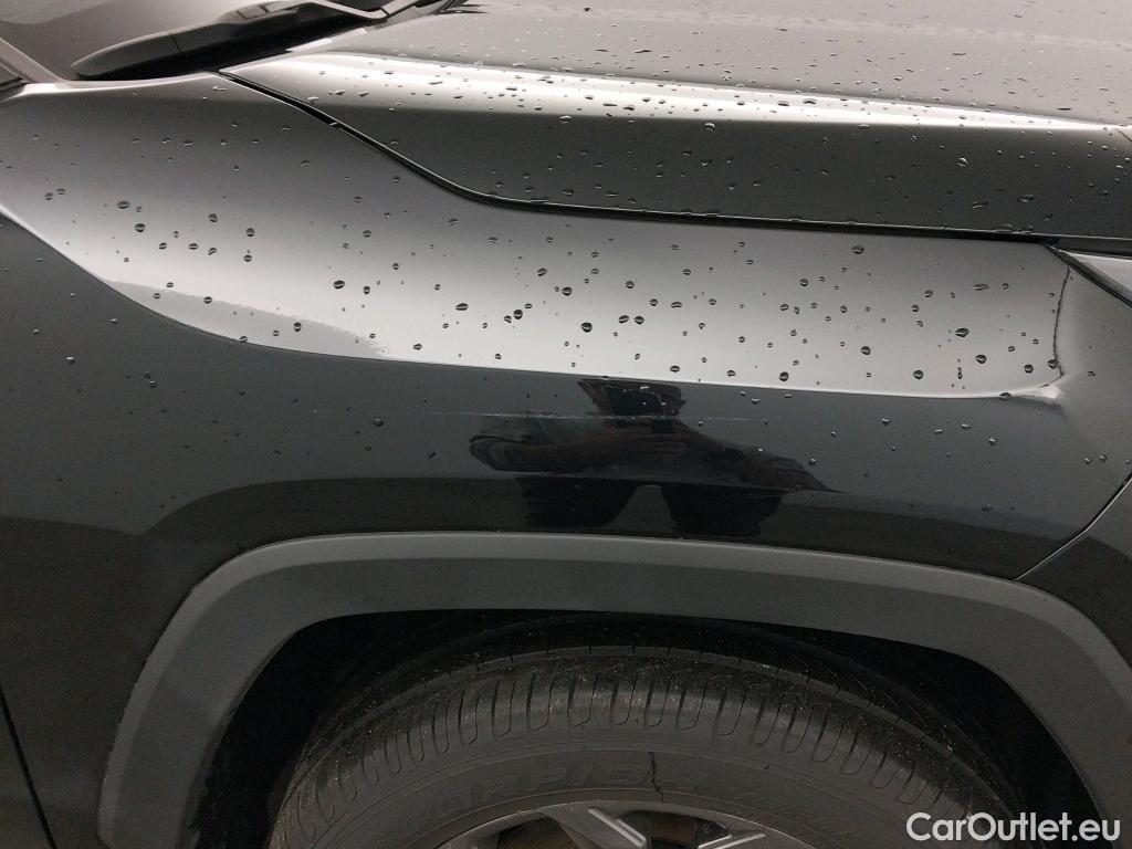  Toyota  RAV4 TOYOTA  / 2018 / 5P / todoterreno 2.5l 220H Advance #28