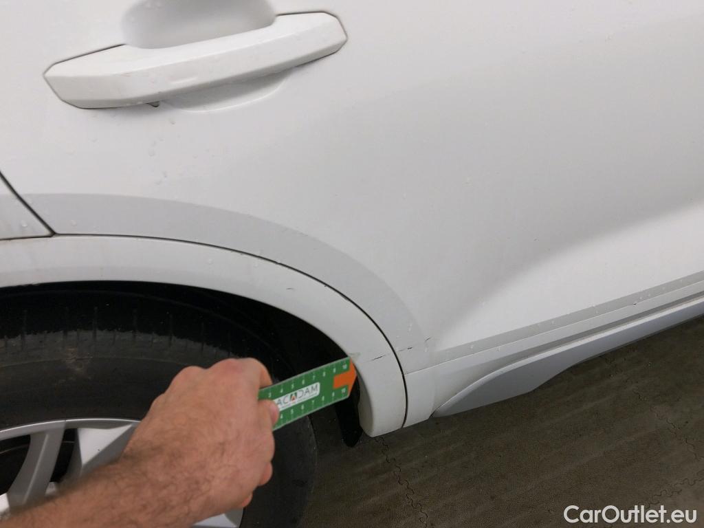  Audi  Q5 AUDI  / 2020 / 5P / todoterreno Advanced 35 TDI 120kW S tronic (AC2) #34