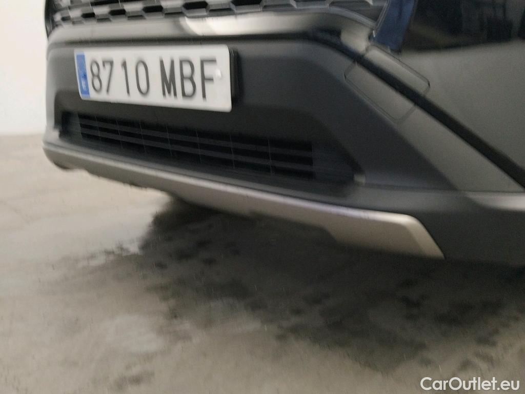  Toyota  RAV4 TOYOTA  / 2018 / 5P / todoterreno 2.5l 220H Advance #10