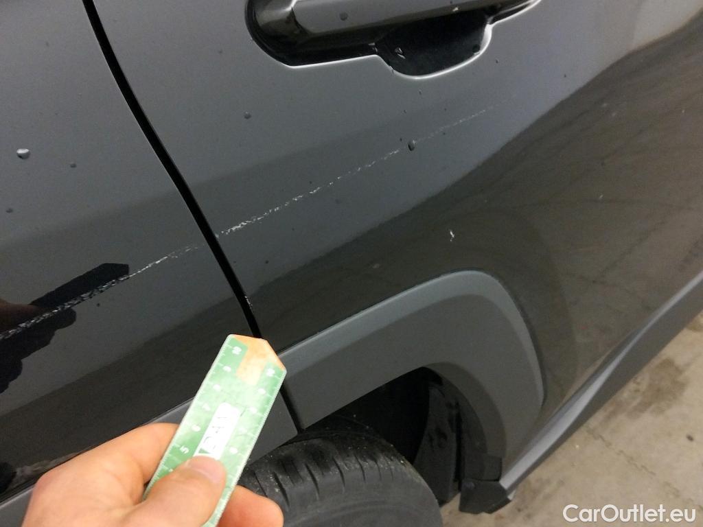  Toyota  RAV4 TOYOTA  / 2018 / 5P / todoterreno 2.5l 220H Advance #9