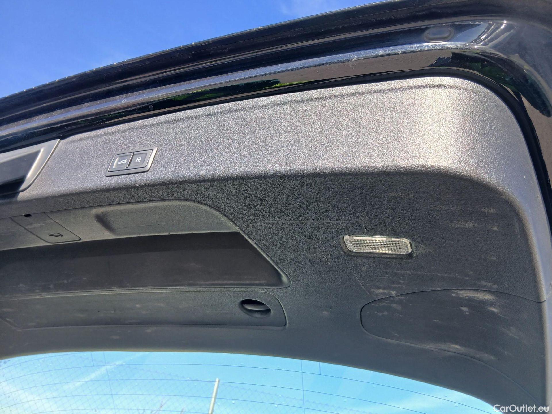  Audi  A4 AUDI  / 2019 / 5P / familiar Avant Advanced 35 TDI 120kW S tronic #1