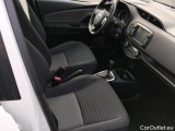  Toyota  Yaris TOYOTA  / 2017 / 5P / berlina con portón 1.5 100H Active #6