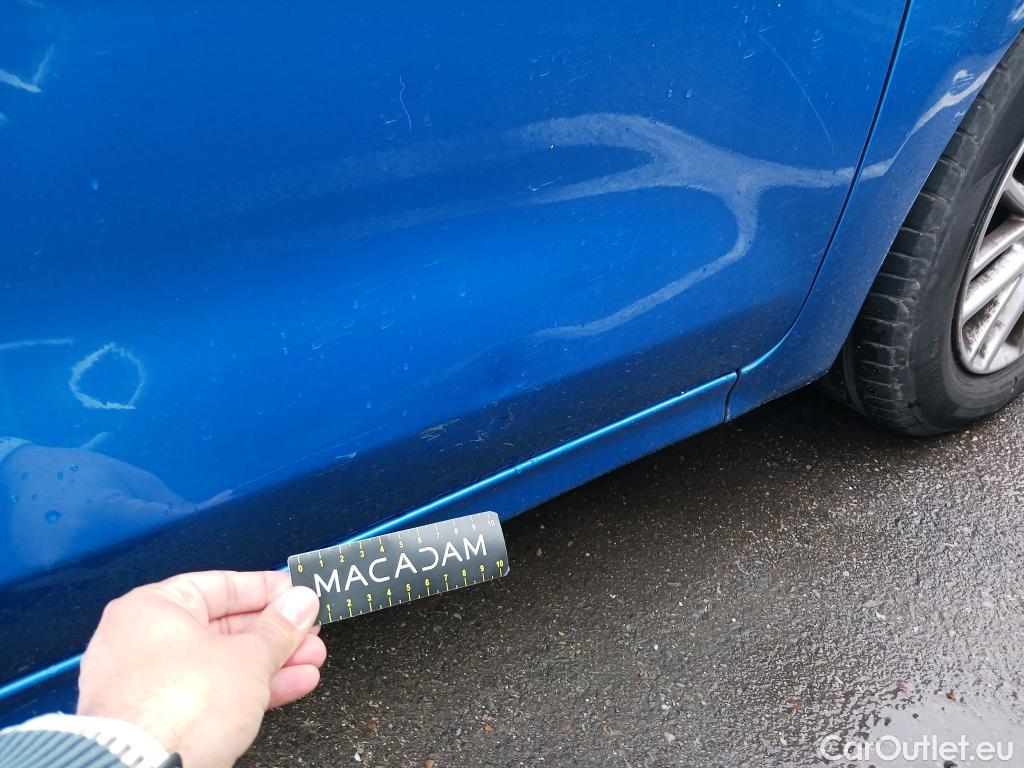  KIA  Rio KIA  / 2020 / 5P / berlina con portón 1.0 T-GDi 74kW (100CV) MHEV iMT Concept #8