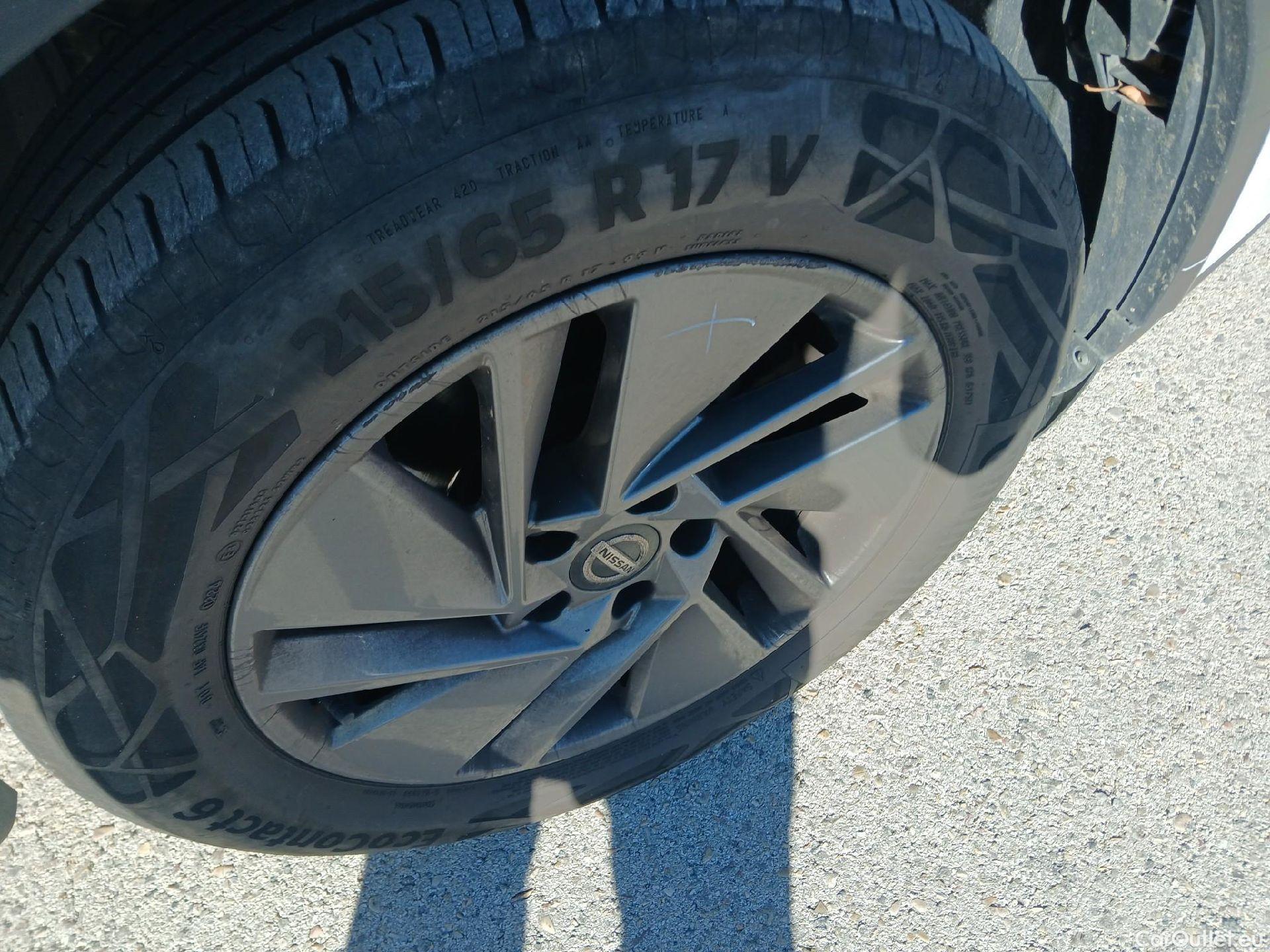  Nissan  Qashqai NISSAN  / 2021 / 5P / todoterreno DIG-T 103kW (140CV) mHEV 4x2 Acenta #31