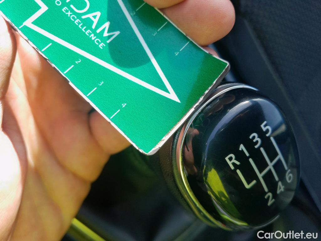  Renault  Kadjar RENAULT  / 2019 / 5P / crossover Intens Blue dCi 85kW (115CV) #3