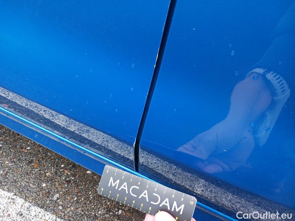  KIA  Rio KIA  / 2020 / 5P / berlina con portón 1.0 T-GDi 74kW (100CV) MHEV iMT Concept #20