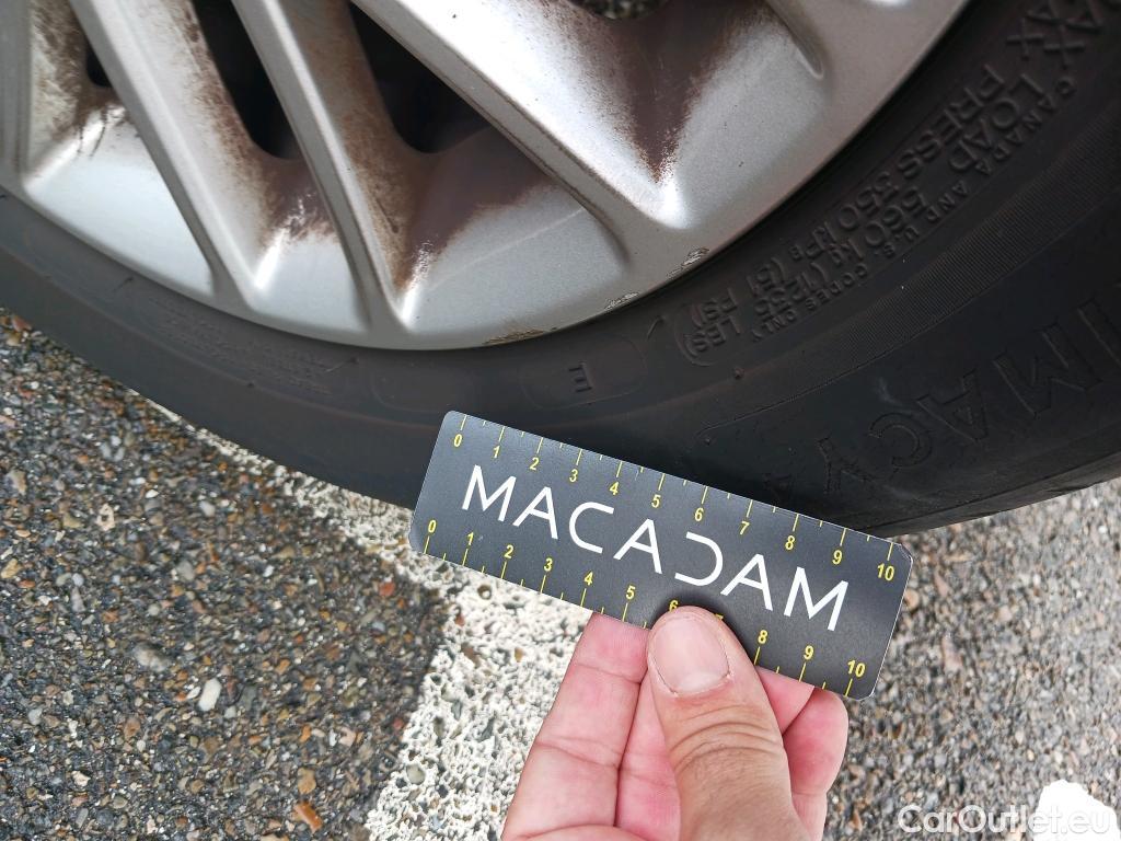  KIA  Rio KIA  / 2020 / 5P / berlina con portón 1.0 T-GDi 74kW (100CV) MHEV iMT Concept #57