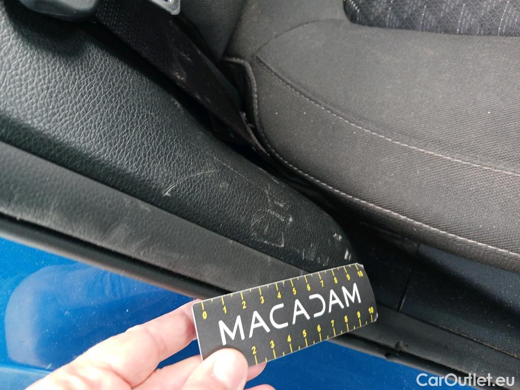  KIA  Rio KIA  / 2020 / 5P / berlina con portón 1.0 T-GDi 74kW (100CV) MHEV iMT Concept #26